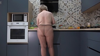 Curvy Wife In Nylon Stockings Serves Up Breakfast And A Steamy Scene