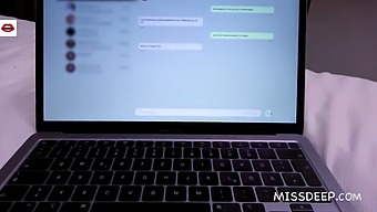 A Dutch Woman With Natural Tits Enjoys Sex During A Business Trip